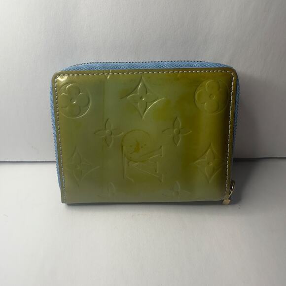 Authentic Louis Vuitton Green Blue Vernis Monogram Zip Wallet leather M91016 - Picture 3 of 12